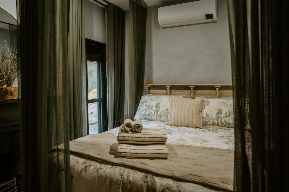 The Temple - Country Farm Retreat Βίλα Launching Place Εξωτερικό φωτογραφία