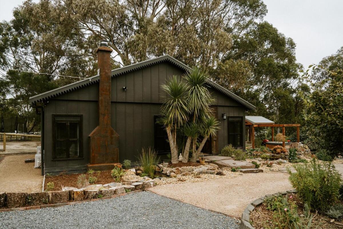 The Temple - Country Farm Retreat Βίλα Launching Place Εξωτερικό φωτογραφία